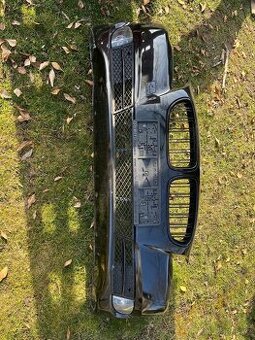Bmw f10 / f11 přední nárazník originál díl.