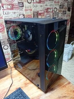 PC/RYZEN 5 12x3,2GHZ/24GB DDR4/256GB M.2+1,37TB/GPU 8GB/W11