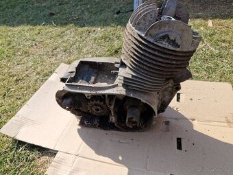 Motor Jawa 175