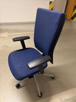 Kancelářské křeslo Steelcase