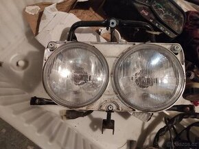 Predni svetla gilera 125 xr1 - 1