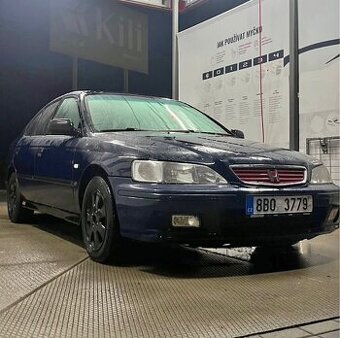 Honda Accord 6g 1.8 V-TEC - 1