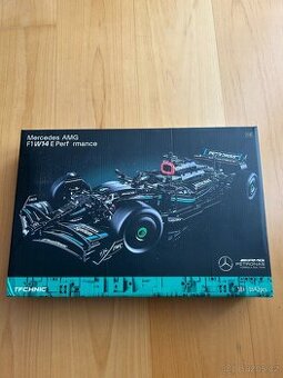 Replika LEGO Technic Mercedes-AMG F1 (Lepin)
