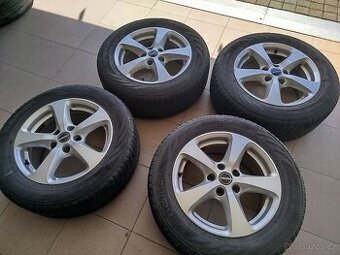 Škoda Yeti zimní alu pneu 215/60R16