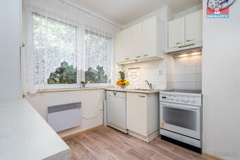 Prodej bytu 3+1, 67 m², Milovice, ul. Spojovací