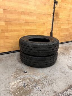 Letní pneu 215/75/16C