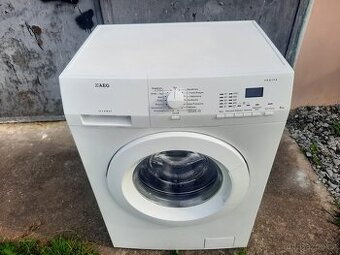 Pracka AEG slim pěkný stav----odvoz možný