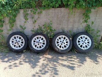 Originální kola Nissan 15x6j et45