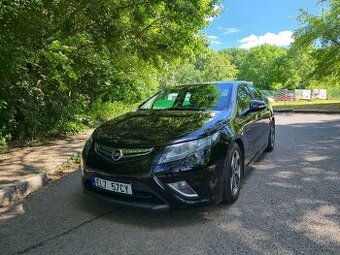 Opel Ampera