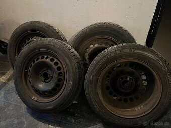 Zimní pneu 185/65 R15 T + DISKY