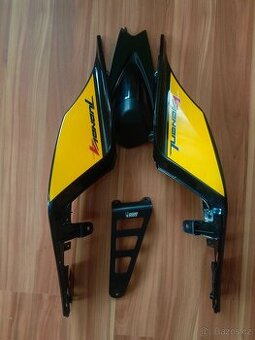 Aprilia Tuono V4 1000 - 1