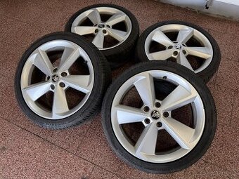 Originální Alu kola Škoda r18 letní pneu