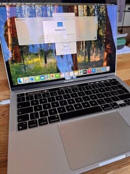 2020 Apple MacBook Pro 13" M1 512GB, 8GB RAM