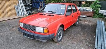 Škoda 120L