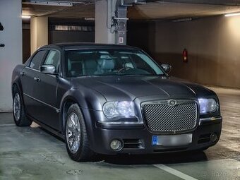 Chrysler 300C Hemi 5.7L