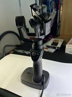 Prodám DJI Osmo Mobile + příplatkový stativ