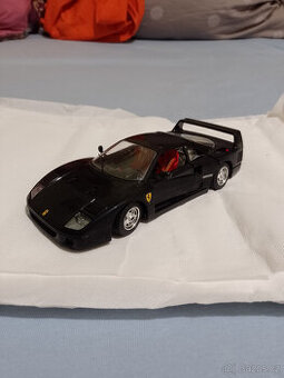 f40 bburago 1:24