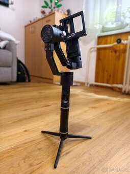 Zhiyun Stabilizátor