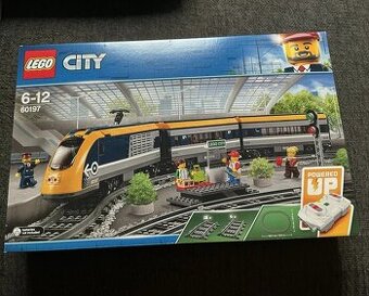 LEGO® City 60197 Osobní vlak