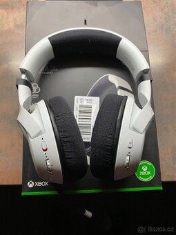 Bezdrátová sluchátka Razer Kaira