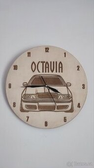 Nástěnné hodiny škoda Octavia