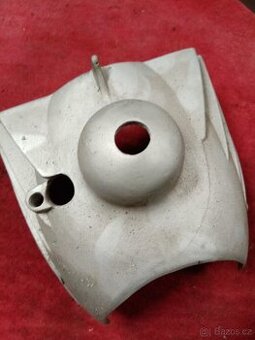 kryt karburátoru Jawa  250 - první typ