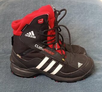 Zimní boty Adidas Terrex Climaproof 38 2/3