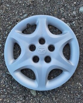 1 kus poklice Mazda 15"