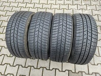 Zimní Barum 215/50/17 - 90% - 1