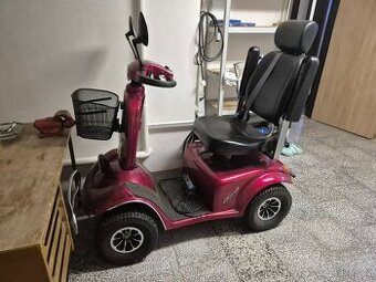 Elektrická čtyřkolka pro seniory - 1