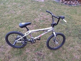 Dětské kolo BMX
