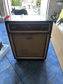 Gramorádio Tesla  1106 A