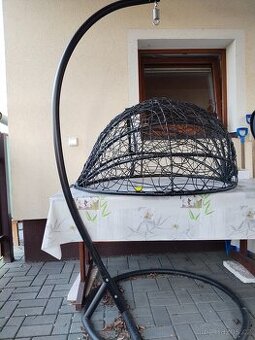 Prodám zahradní houpačku