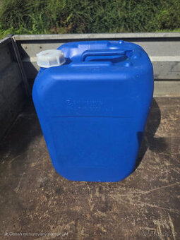 Plastový barel - kanystr 25 litrů