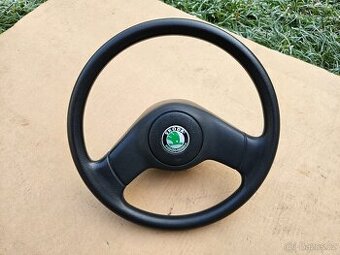 Škoda Felicia volant guma dvouramínko nádherný