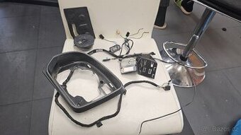 Levé zrcátko MB W447  2024