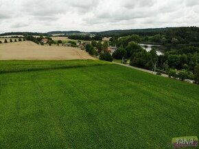 Nabízíme krásný zasíťovaný stavební pozemek o výměře 1340m2