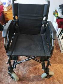 Elektrický invalidní vozik