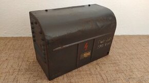 Luftwaffe kryt měniče na vysílačku FuG 10 Ln 37375