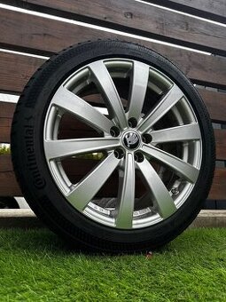 Alu kola 5x112 r18 s pneu (omez)