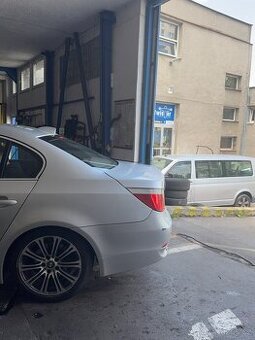 BMW 220 style r18 5x120