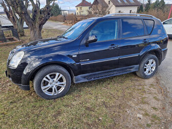 SsangYong Rexton 2.7 XDi 132 kW 11/2012 - 7 míst