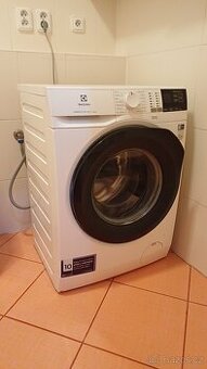 Pračka hloubka 50cm Electrolux