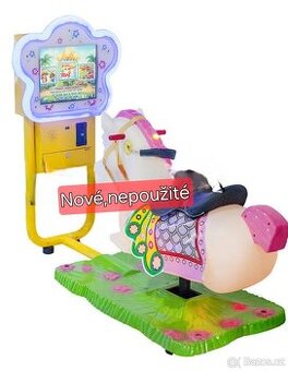 Zábavní automat houpadlo