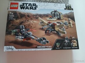 LEGO Star Wars Potíže na Tatooine 75299
