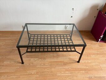Skleněný stůl IKEA