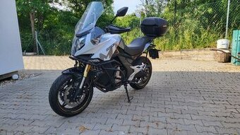 CF MOTO MT650 PREIMUM