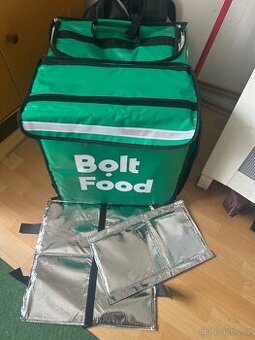 BoltFood teleskopická taška + tričko