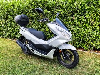 Honda PCX 125 CZ