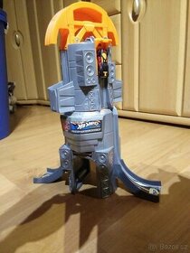Hot Wheels Performance rampa